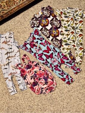 Bundle Summer Play/sleepwear girls 6-12 months